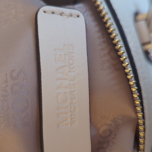 Michael Kors Women's ARIA MEDIUM Leather Satchel Studded Handbag - Picture 4 of 7